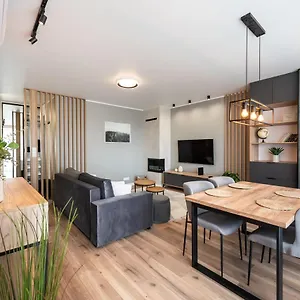 Luksusowy Apartament Nad Balatonem , Warsaw Poland